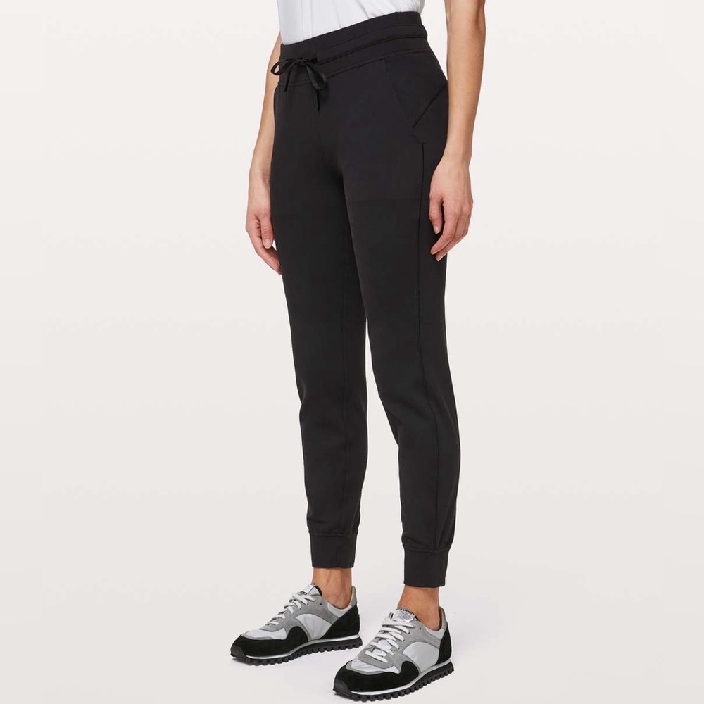 Lululemon Ready to Rulu Jogger Pants-Size 4-Black